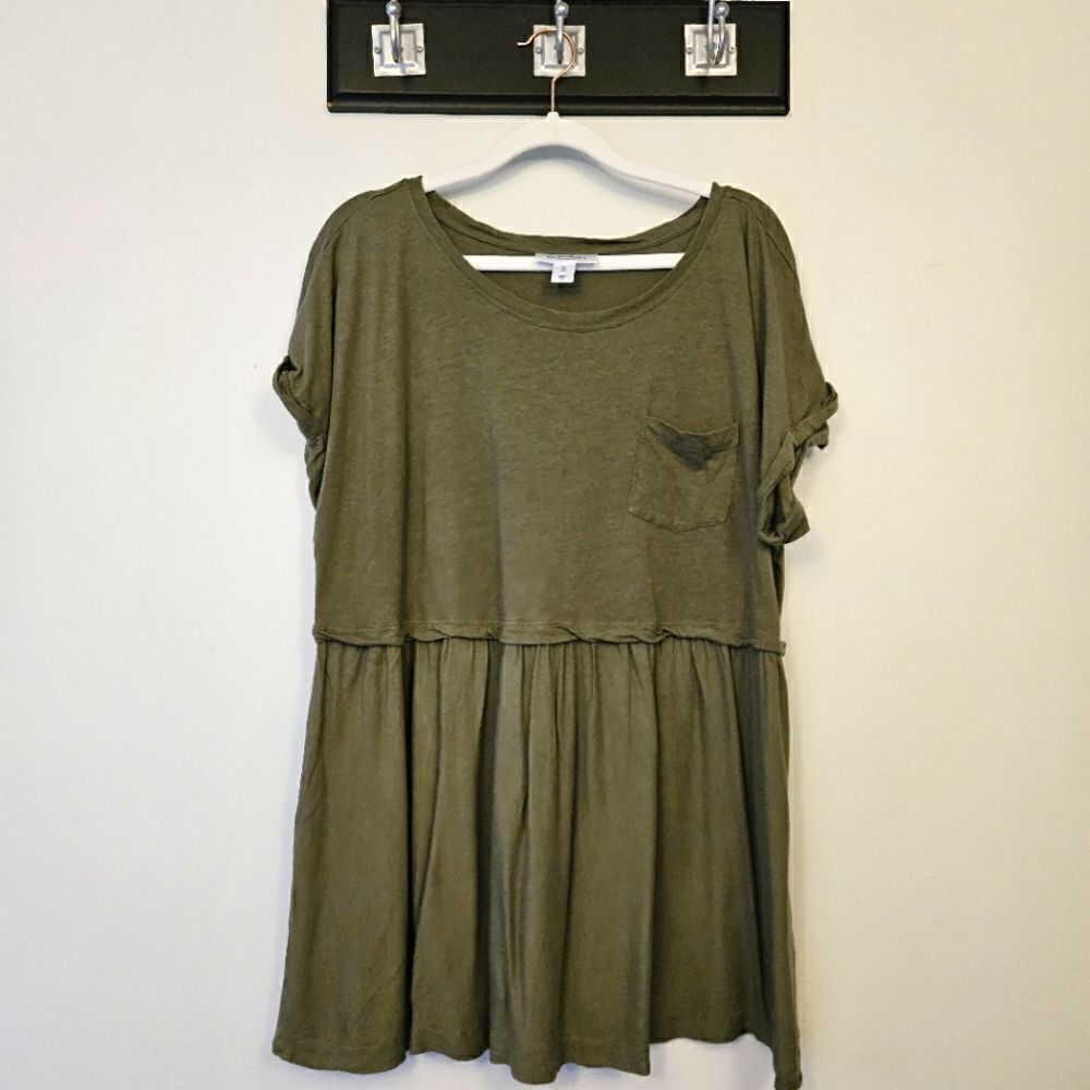 Motherhood Flowy Linen Top